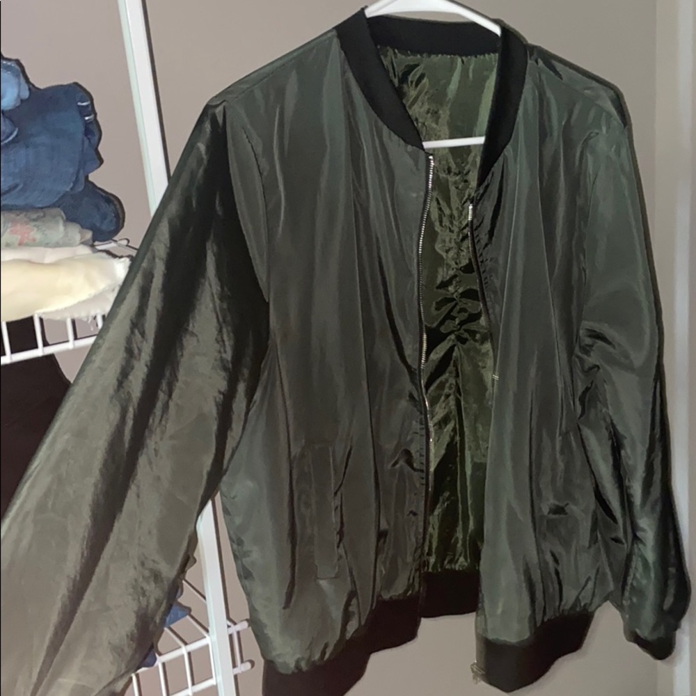Women’s jacket, medium